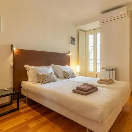 Lv Premier Baixa Pr2 Elevator, View, Balcony *